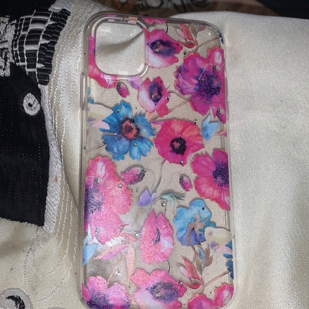 iPhone 11 Pro phone flower case with jewels